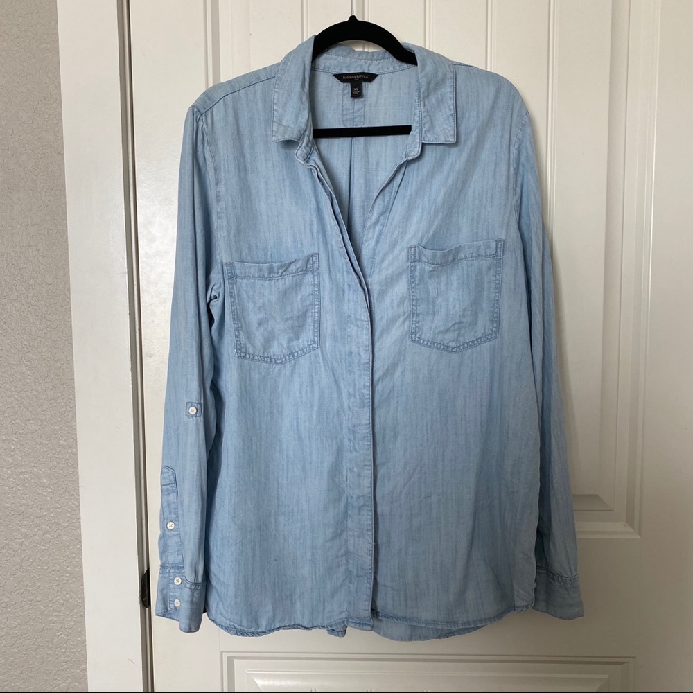Banana Republic denim button down shirt